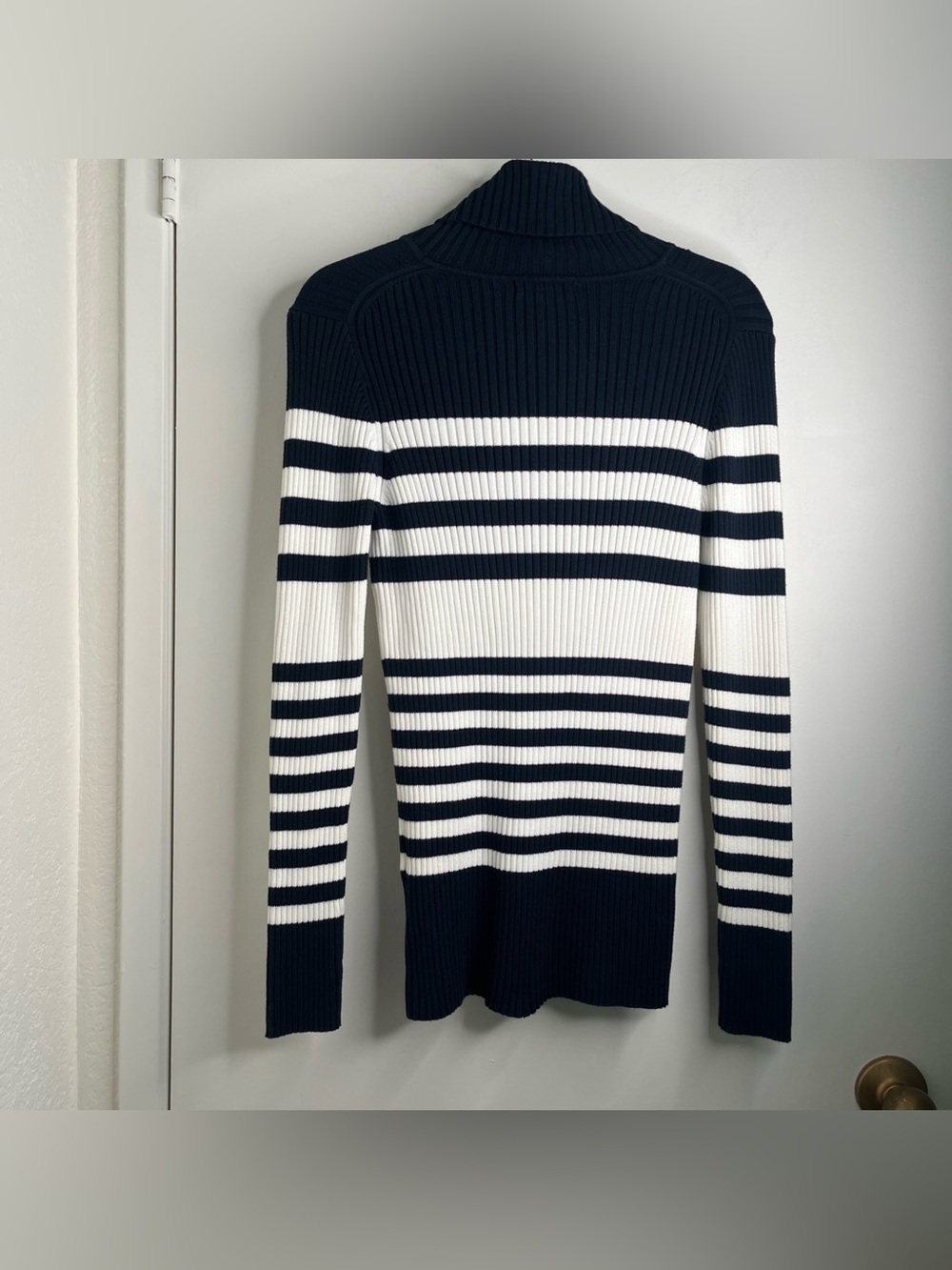 GAP Dark Navy & White Stripe Wide Rib Turtleneck Sweater Women Med Preppy